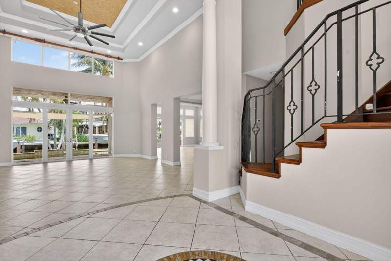 4 bedroom Single Family Residence at 4901 NE 29th Avenue, Coral Key Villas 3rd Sec, Lighthouse Point — photo 4