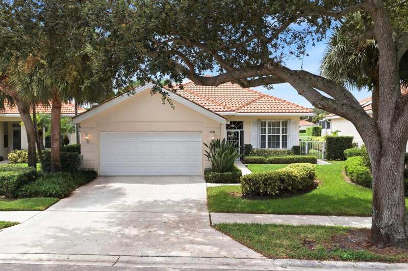 3 bedroom Single Family Residence at 508 E Tall Oaks Drive, Oaks East 2, Palm Beach Gardens — photo 1