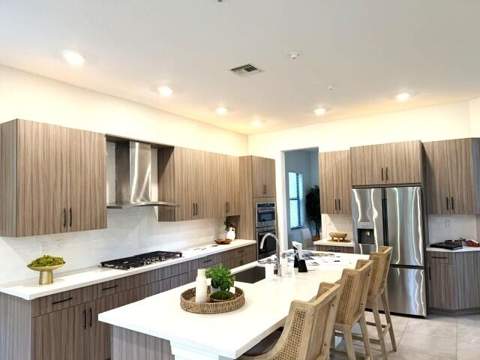 12175 N Baypoint Circle, Parkland FL - photo 8 of 50