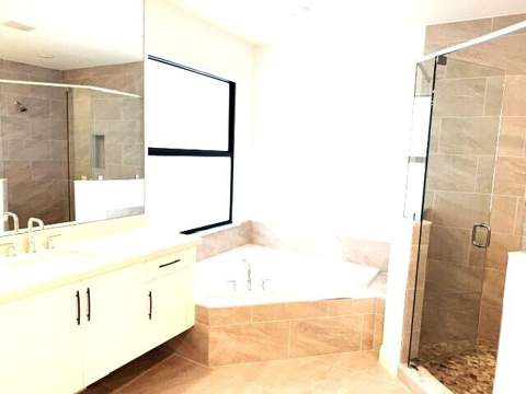 12175 N Baypoint Circle, Parkland FL - photo 13 of 50