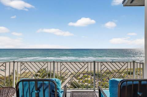 4510 El Mar Drive #405, Lauderdale-By-The-Sea FL - photo 10 of 39