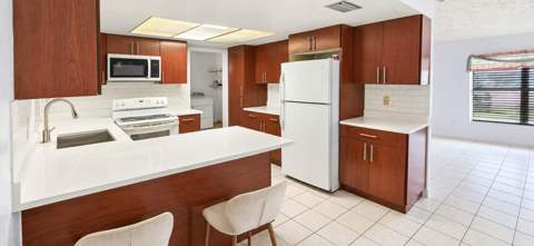 218 Olive Avenue, Port St. Lucie FL - photo 6 of 16