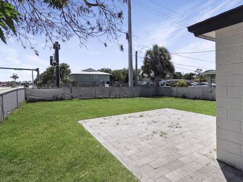 1801 N 25th Street, Fort Pierce FL - photo 13 of 29