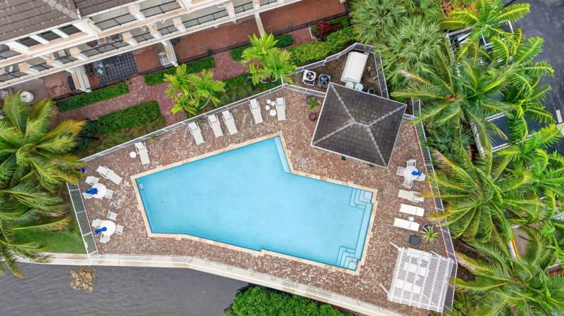 4 bedroom Townhouse at 608 Windward Circle, Casa Del Mar, Boynton Beach — photo 4
