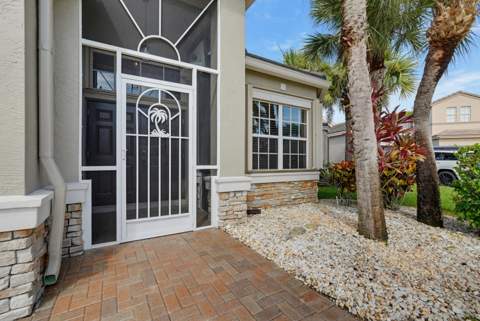 5691 Saddle Trail Lane, Lake Worth FL - photo 6 of 49