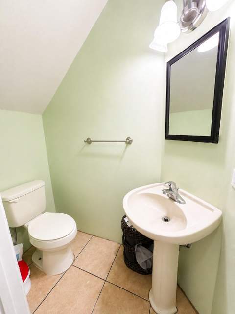 3331 Commodore Court, West Palm Beach FL - photo 8 of 38