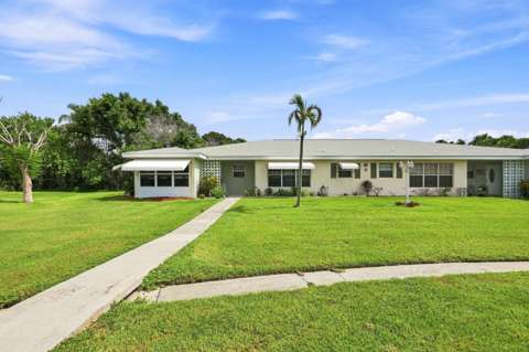 912 Savannas Point Drive #Apt B, home for sale in Fort Pierce 34982