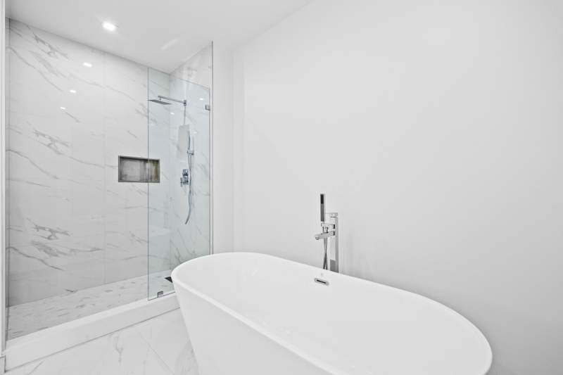 3 bedroom Condominium at 220 Lake Shore Drive #1608, Nautilus 220 Condominium, Lake Park — photo 5