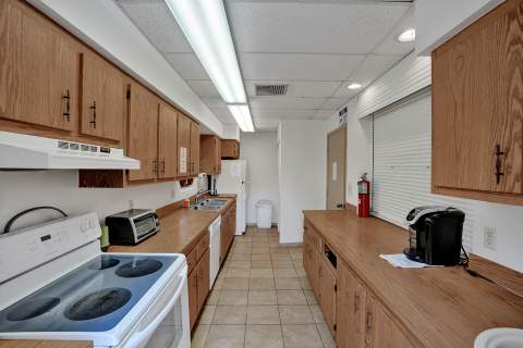4570 NW 18th Avenue #206, Deerfield Beach FL - photo 21 of 31
