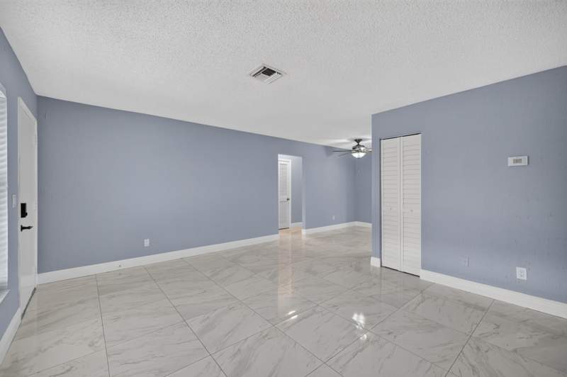 2 bedroom Single Family Residence at 732 SW Ravenswood Lane, Port St Lucie Section 45, Port St. Lucie — photo 3