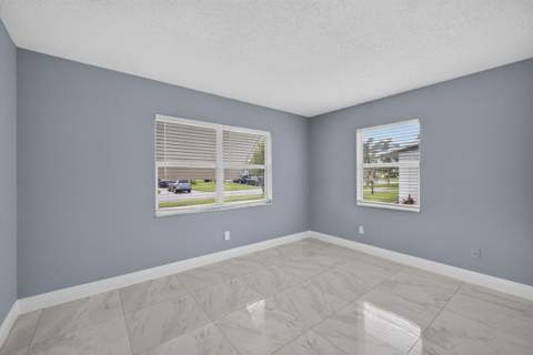 732 SW Ravenswood Lane, Port St. Lucie FL - photo 12 of 21