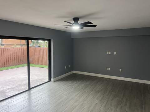 406 Buttonwood Lane, Boynton Beach FL - photo 11 of 30