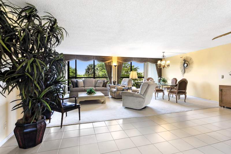 2 bedroom Condominium at 2480 Presidential Way #403, Envoy Condo, West Palm Beach — photo 4