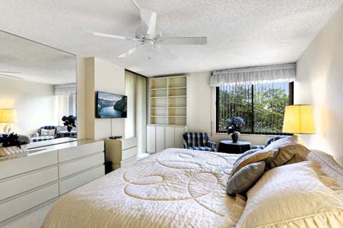 2480 Presidential Way #403, West Palm Beach FL - photo 8 of 42