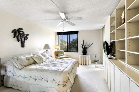 2480 Presidential Way #403, West Palm Beach FL - photo 12 of 42