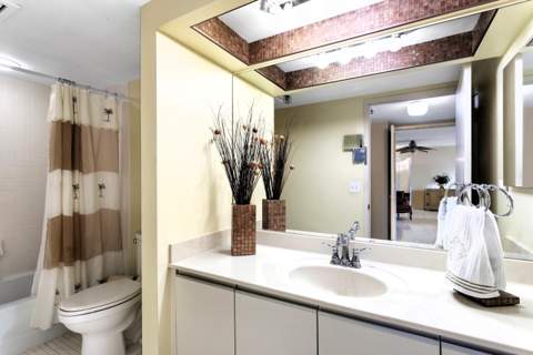 2480 Presidential Way #403, West Palm Beach FL - photo 14 of 42