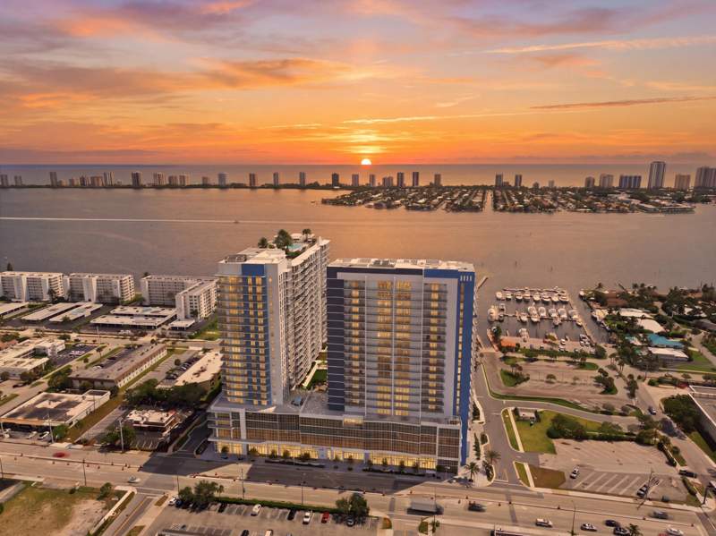 2 bedroom Condominium at 220 Lake Shore Drive #1407, Nautilus 220 Condo, Lake Park — photo 3