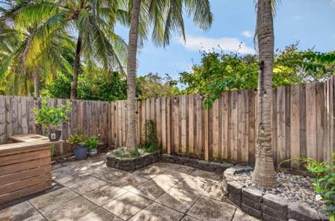 11 NE 20th Avenue, Pompano Beach FL - photo 24 of 33