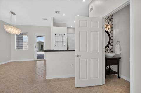 11 NE 20th Avenue, Pompano Beach FL - photo 9 of 33