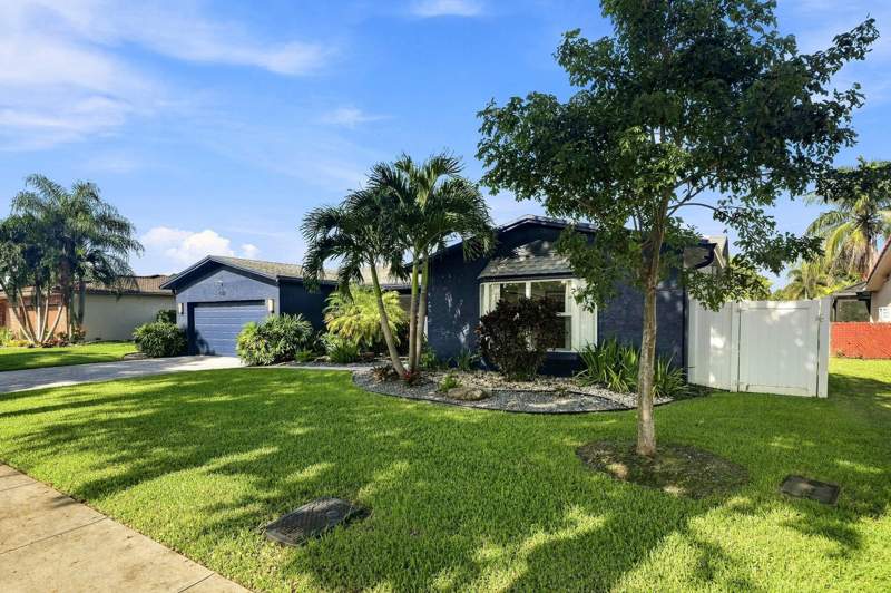 4 bedroom Single Family Residence at 1541 NW 64TH Avenue, CATHEDRAL SQUARE, Margate — photo 1