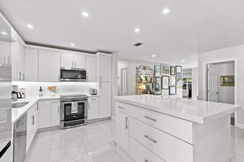 1541 NW 64th Avenue, Margate FL - photo 10 of 67