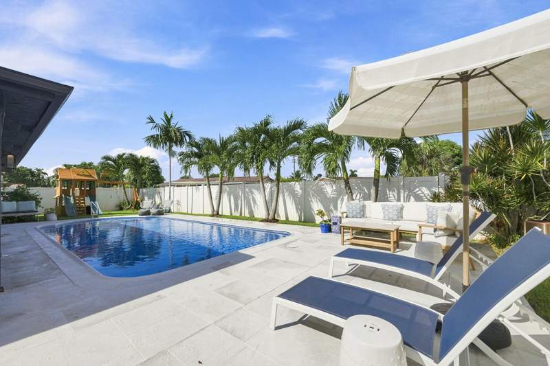 4 bedroom Single Family Residence at 1541 NW 64th Avenue, Cathedral Square, Margate — photo 4
