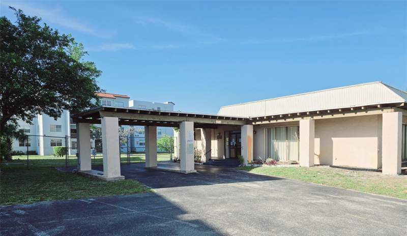 2 bedroom Condominium at 2860 Somerset Drive #317K, Somerset At Lauderdale Lakes, Lauderdale Lakes — photo 3