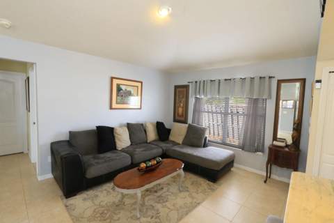5822 NW Bates Avenue, Port St. Lucie FL - photo 10 of 35