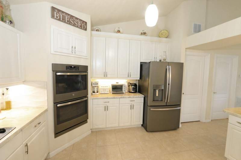 4 bedroom Single Family Residence at 5822 NW Bates Avenue, Torino Port St Lucie Section 44, Port St. Lucie — photo 5