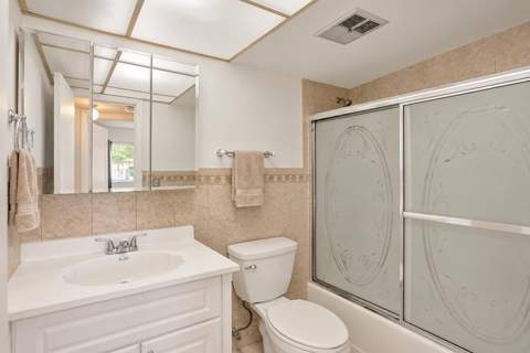 2651 Sunrise Lakes Drive #104, Sunrise FL - photo 13 of 31