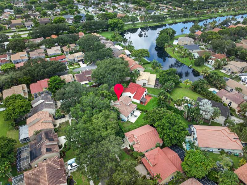 3 bedroom Single Family Residence at 2640 Cayenne Avenue, Embassy Lakes, Cooper City — photo 3