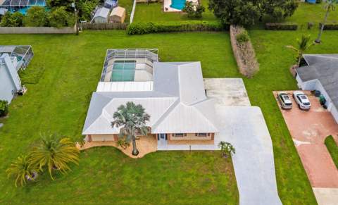 1934 SE Tickridge Road, Port St. Lucie FL - photo 8 of 49