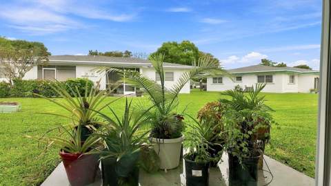 1061 NW 85th Terrace #A111, Plantation FL - photo 15 of 17