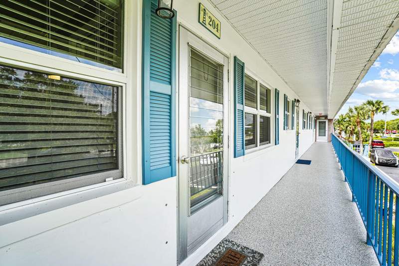 1 bedroom Condominium at 1177 Bayshore Drive #204, Colonnades Condominium No 2, Hutchinson Island — photo 5