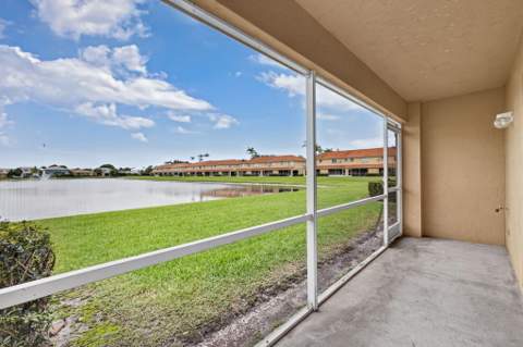 3071 Waddell Avenue, West Palm Beach FL - photo 14 of 41