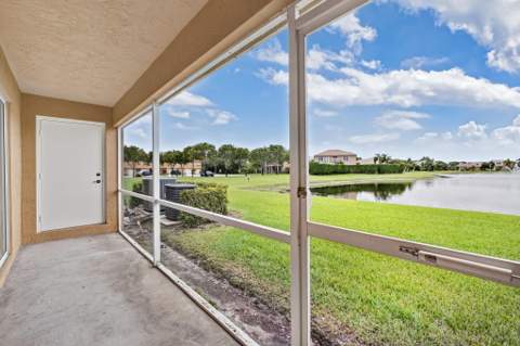 3071 Waddell Avenue, West Palm Beach FL - photo 15 of 41