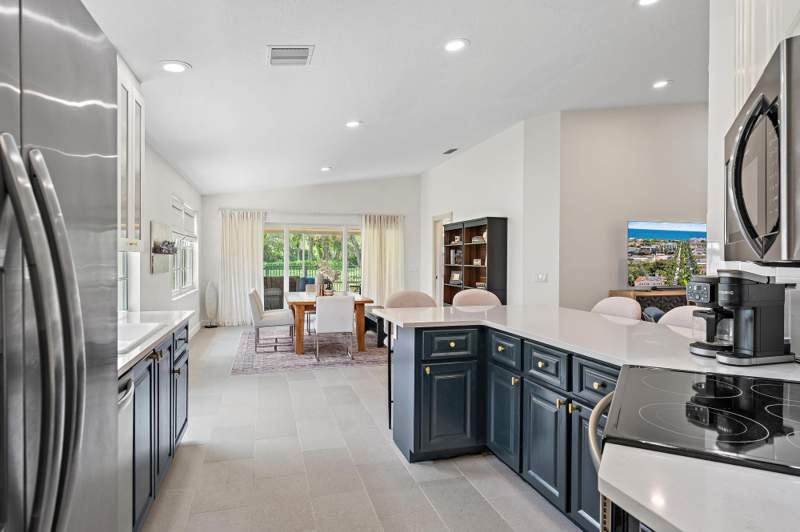 2 bedroom Villa at 7819 N Fork Drive, Riverwalk 9, West Palm Beach — photo 3