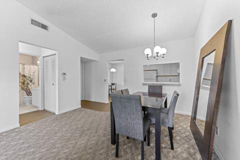 4717 Lucerne Lakes Boulevard #201, Lake Worth FL - photo 8 of 29