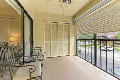4717 Lucerne Lakes Boulevard #201, Lake Worth FL - photo 20 of 29