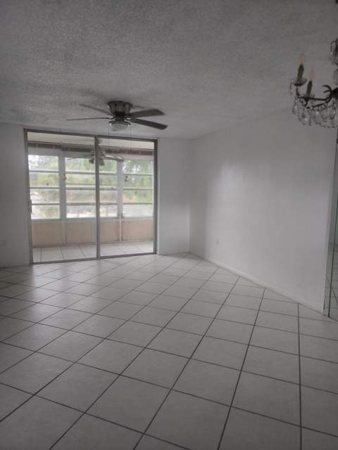 9301 Lime Bay Boulevard #306, Tamarac FL - photo 13 of 31