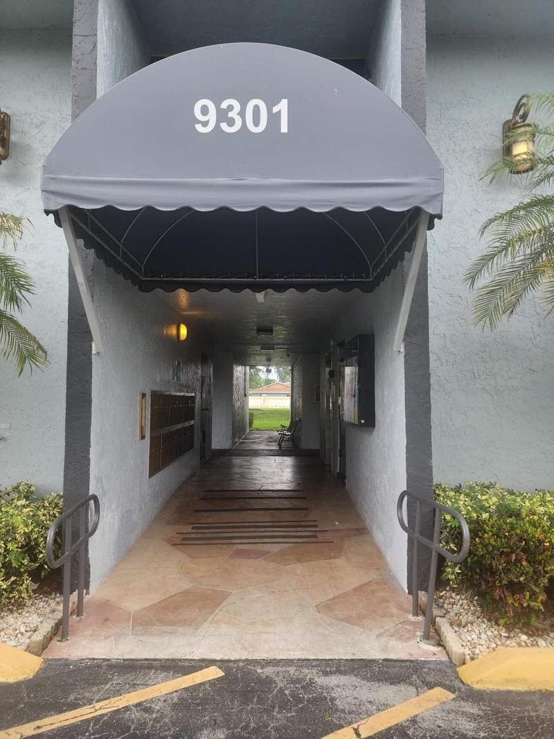 1 bedroom Condominium at 9301 Lime Bay Boulevard #306, Lime Bay Condominium 7, Tamarac — photo 2