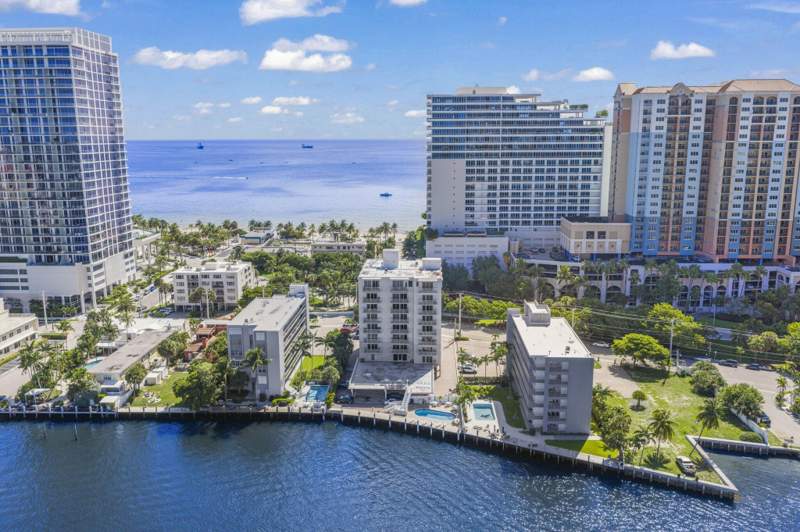 1 bedroom Condominium at 95 N Birch Road #704, Harbor Haven Condo, Fort Lauderdale — photo 4