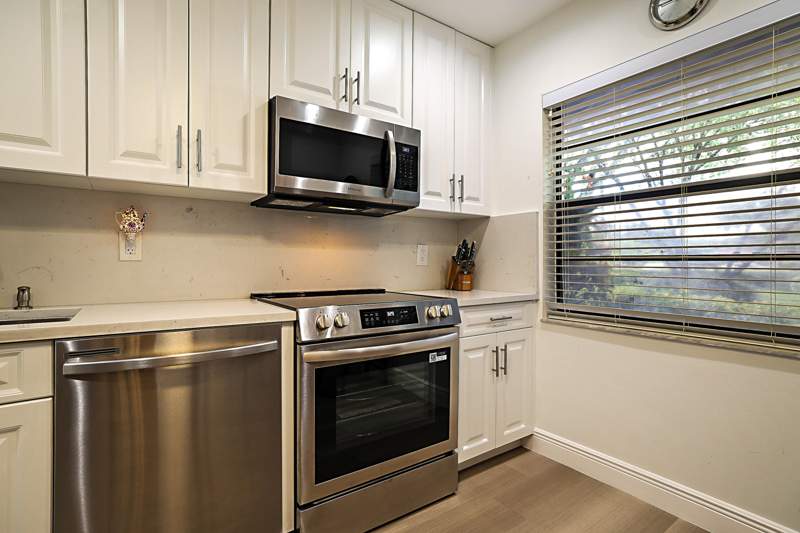 2 bedroom Condominium at 21365 Cypress Hammock Drive #20K, Cypresses Of Boca Lago Condo, Boca Raton — photo 3