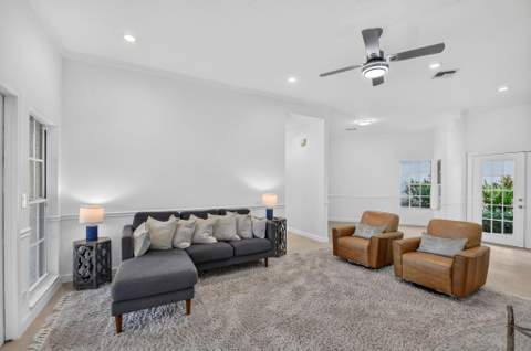 876 Cindy Cir Lane, Wellington FL - photo 19 of 57