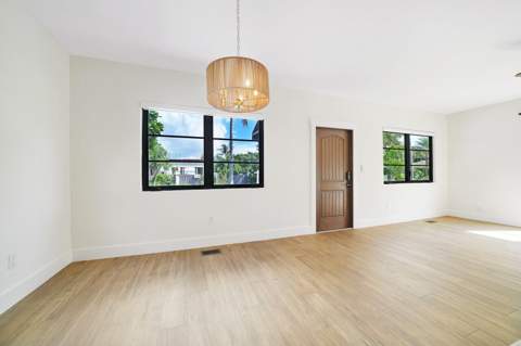 222 NE 9th Street, Delray Beach FL - photo 6 of 53