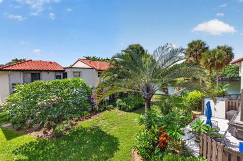 5726 Fox Hollow Drive #G, Boca Raton FL - photo 9 of 40