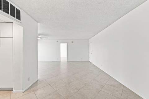 2715 N Ocean Boulevard #7D, Fort Lauderdale FL - photo 16 of 30