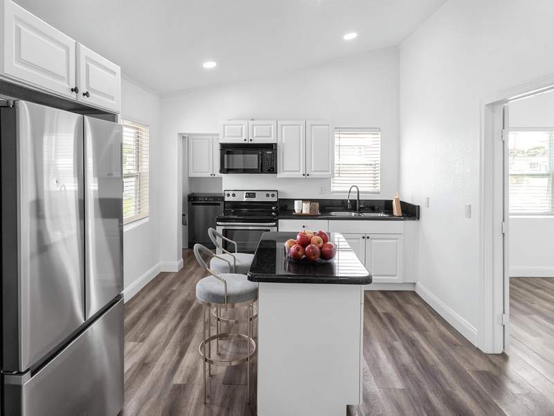 3 bedroom Single Family Residence at 1801 N 25th Street, Sunrise Park No 1, Fort Pierce — photo 4