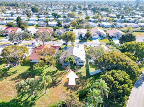 8901 Boatswain Drive, Boynton Beach FL - photo 10 of 104