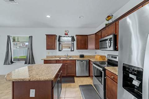 416 Seafoam Circle, Fort Pierce FL - photo 14 of 55